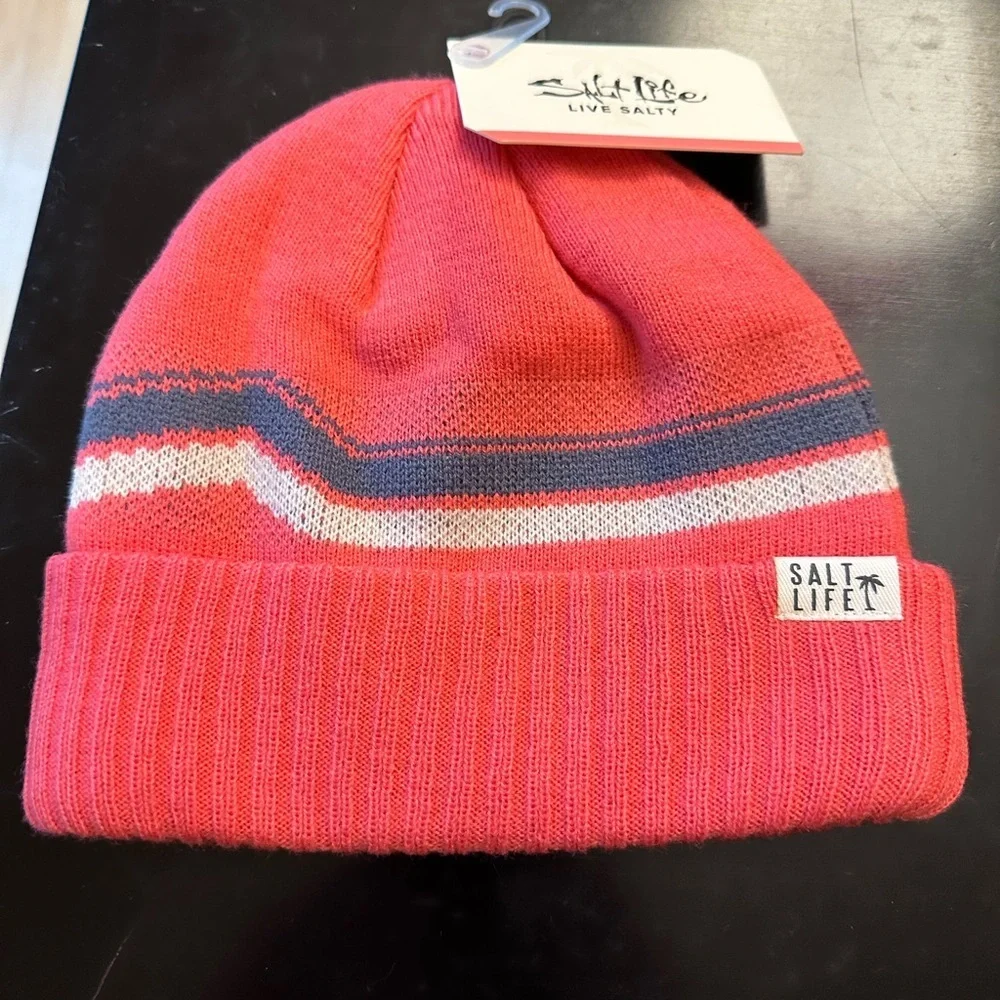 NWT Salt Life Let It Go Youth Knit Beanie